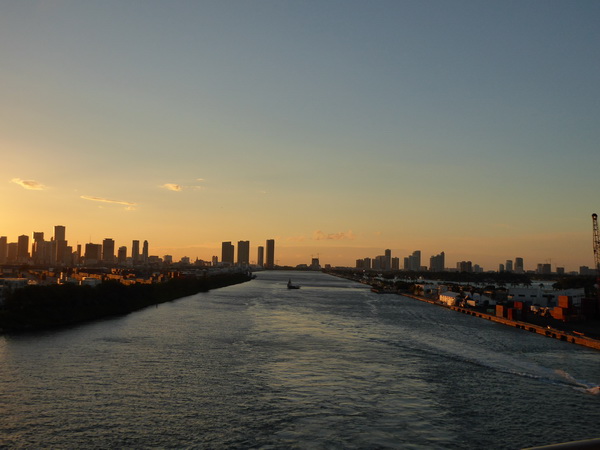 Miami South Beach Miami Art Deco South Beach Ocean Drive Fishr Island Bayfront Park  Key Biscayne