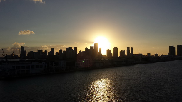 vMiami Ocean Drive Art Deco Miami Ocean Drive Art Deco Miami Ocean Drive Art Deco 