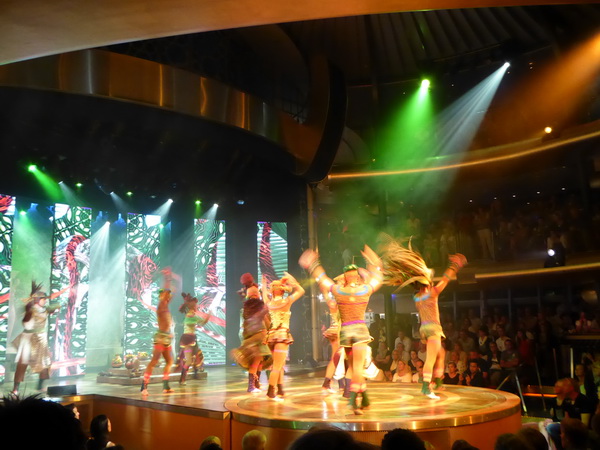 Aidastars Aida Stars Show let me entertain youAidastars Aida Stars Show let me entertain you