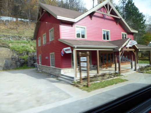 Montreal Saint-Sauveur Mont Tremblant Resort Lac Tremblant Ski