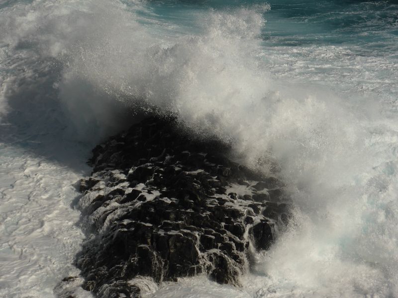   Wellen am Flughafen Wellen am Flughafen 