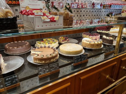 Marzipan Lübeck Niederegger MarzipanLaden + Cafe 