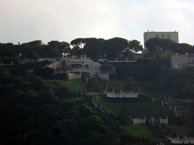 Haifa Hafenstadt Prachtstrasse nach Bahaai Mausoleum Sderot Ben Gurion Unesco Square
