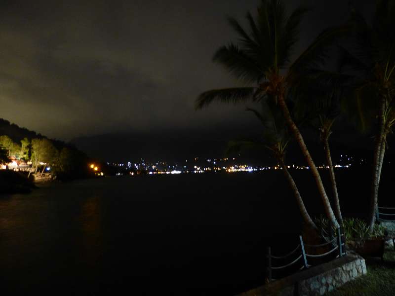 Hilton Northolme Seychelles Beau Vallon Bucht Beach at Night